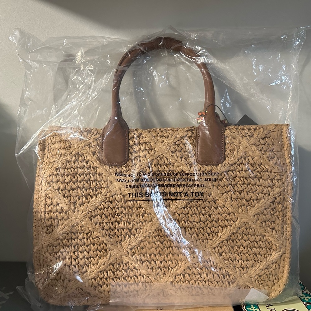 Vince Camuto Orla Tote Natural Straw - Picture 5 of 10